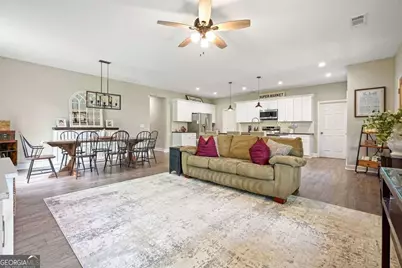 120 E Killian Street, Canton, GA 30114 - Photo 13