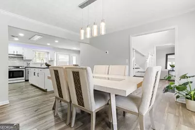 1646 Desford Court SW, Marietta, GA 30064 - Photo 11