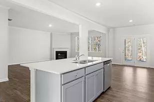 1311 Lincoln Ln, Braselton, GA 30517 - Photo 7