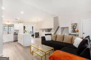 5656 La Fleur Trail, Lithonia, GA 30038 - Photo 3