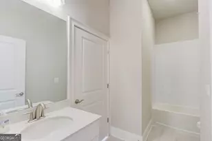 5630 Overlook Club Cir, Suwanee, GA 30024 - Photo 21