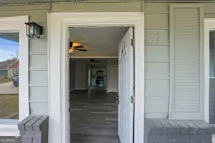 118 King St, Savannah, GA 31408 - Photo 3
