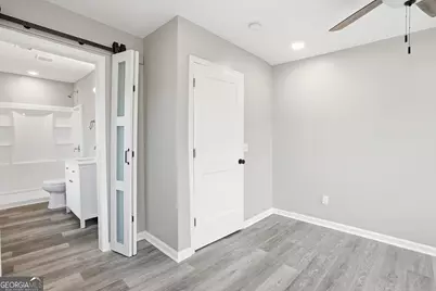 118 King Street, Savannah, GA 31408 - Photo 13