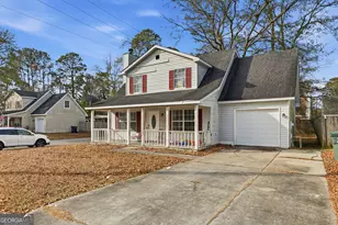 7245 Garfield St, Savannah, GA 31406 - Photo 1