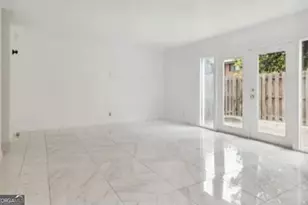 2518 Bradford Square NE, Atlanta, GA 30345 - Photo 15