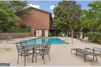 2518 Bradford Square NE, Atlanta, GA 30345 - Photo 17