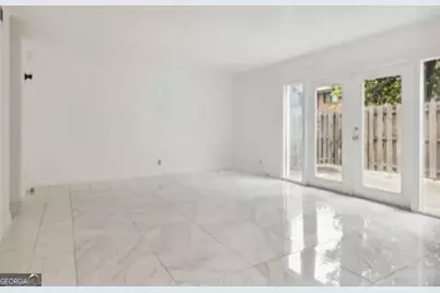 2518 Bradford Square NE, Atlanta, GA 30345 - Photo 5