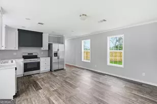 94 Thrasher Ln E, Jesup, GA 31545 - Photo 5