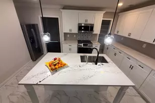 213 Fair St, Baxley, GA 31513 - Photo 9