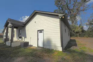 213 Fair St, Baxley, GA 31513 - Photo 27