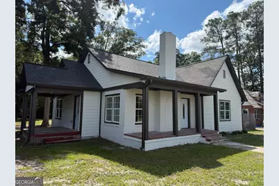 213 Fair Street, Baxley, GA 31513 - Photo 1