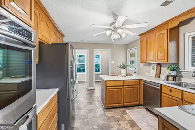 107 Laurel Oak Lane, Warner Robins, GA 31093 - Photo 13