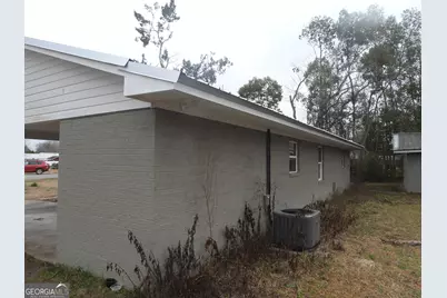 121 Beaver Drive, Blackshear, GA 31516 - Photo 3
