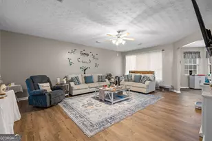 107 Collier St, Hogansville, GA 30230 - Photo 9