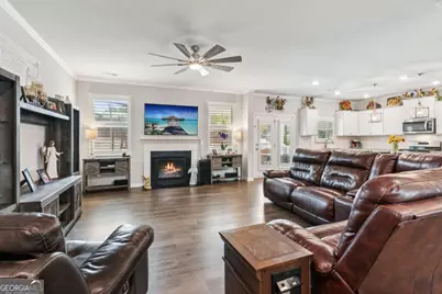 4365 Sunflower Circle, Cumming, GA 30040 - Photo 11