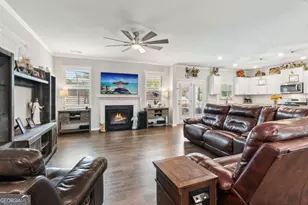 4365 Sunflower Cir, Cumming, GA 30040 - Photo 11