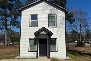 5971 Bloomfield Rd, Macon, GA 31206 - Photo 1