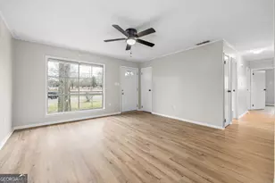 395 Winn St, Royston, GA 30662 - Photo 7