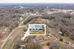 395 Winn St, Royston, GA 30662 - Photo 33