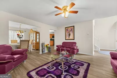 6285 Sayler Park, Lithonia, GA 30058 - Photo 9