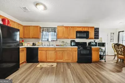 6285 Sayler Park, Lithonia, GA 30058 - Photo 7