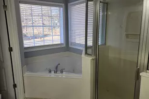 12123 Edgewater Dr, Hampton, GA 30228 - Photo 17