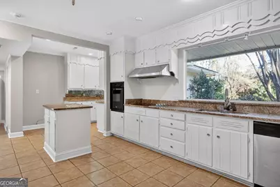 4555 Old Club Road, Macon, GA 31210 - Photo 11