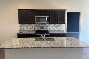 1064 Cold Water Dr, Griffin, GA 30224 - Photo 9