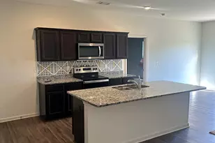 1064 Cold Water Dr, Griffin, GA 30224 - Photo 5