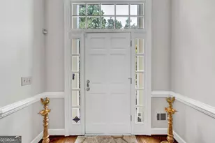 2448 Kings Arms Dr NE, Atlanta, GA 30345 - Photo 7