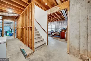 2448 Kings Arms Dr NE, Atlanta, GA 30345 - Photo 39