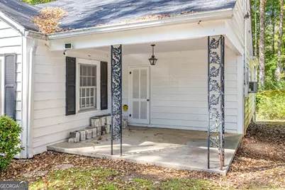 395 E Louise Street, Clarkesville, GA 30523 - Photo 3