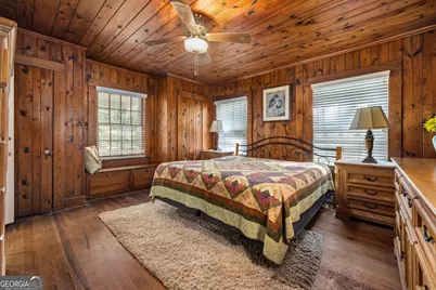 395 E Louise Street, Clarkesville, GA 30523 - Photo 15