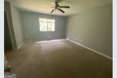 5389 Martins Crossing Road, Stone Mountain, GA 30088 - Photo 13