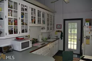 124 E Ward Rd, Jackson, GA 30233 - Photo 9