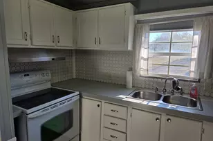 145 Rock Forge Ct, Jefferson, GA 30549 - Photo 7