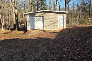 145 Rock Forge Ct, Jefferson, GA 30549 - Photo 21