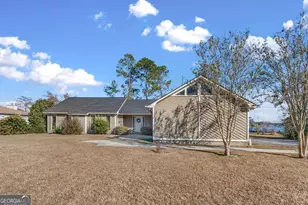 1325 Baymeadows Dr, Douglas, GA 31535 - Photo 5