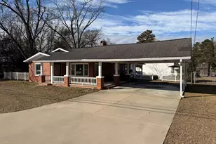 210 Savannah Ave, Dublin, GA 31027 - Photo 3