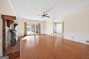 2260 Burlington Ln, Snellville, GA 30078 - Photo 5
