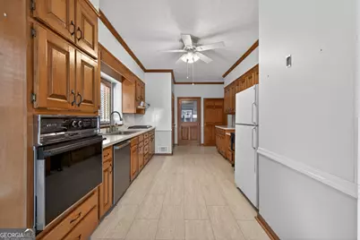 2260 Burlington Lane, Snellville, GA 30078 - Photo 11