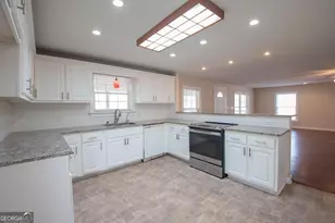 3323 Clarks Bluff Rd, Kingsland, GA 31548 - Photo 9