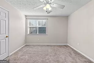 19 Rayner Dr, Newnan, GA 30265 - Photo 37