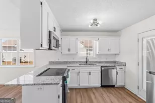 404 Wynfield Ln, Bonaire, GA 31005 - Photo 13