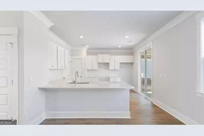 5474 Cypress Circle, College Park, GA 30349 - Photo 9