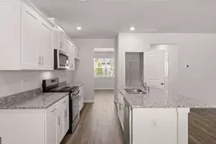 5437 Baybrook Cir, College Park, GA 30349 - Photo 9