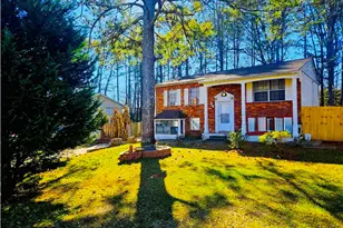 1025 Lynwood Pl, Forest Park, GA 30297 - Photo 1