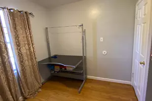 1025 Lynwood Pl, Forest Park, GA 30297 - Photo 5