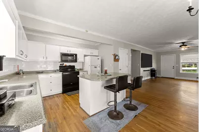 2003 W Currahee Street, Toccoa, GA 30577 - Photo 11