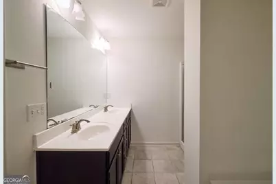 1942 Paxton Ridge Court, Lilburn, GA 30047 - Photo 17